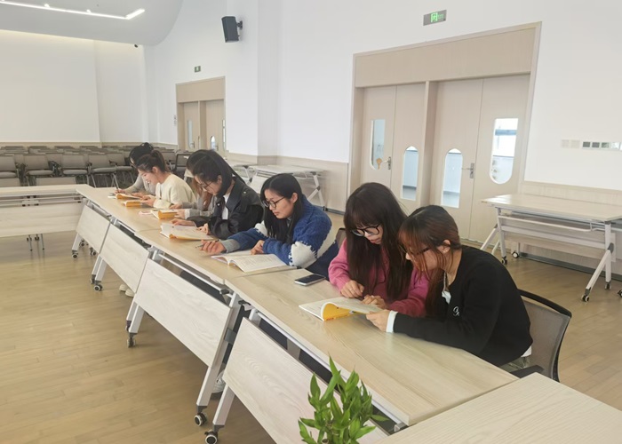 4f27ddcccdb96cd6a51628b6401815e.jpg 4f27ddcccdb96cd6a51628b6401815e.jpg